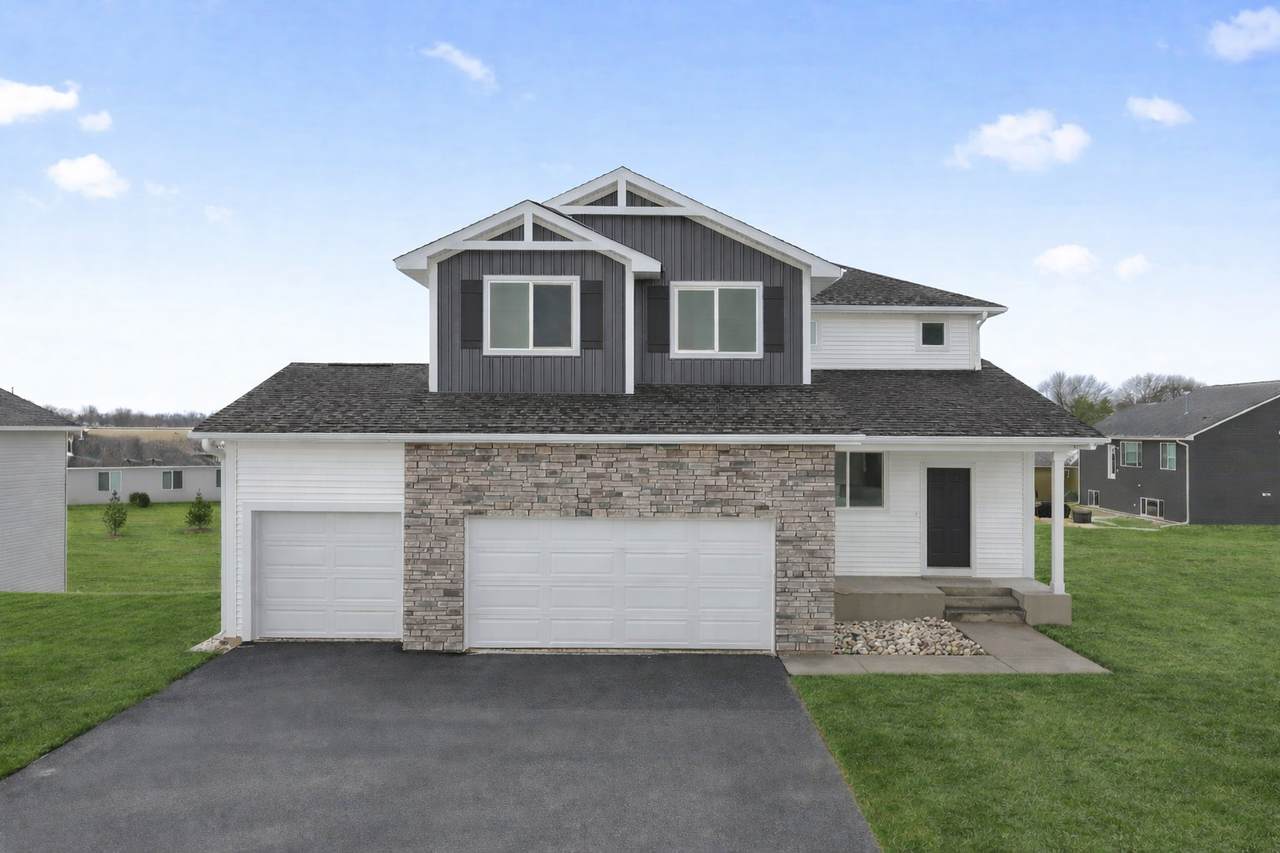 1337 Orchid Way - Photo 1