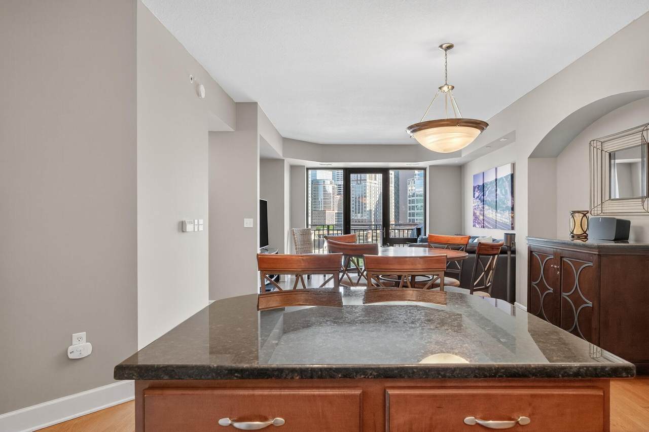 500 Grant Street - Photo 1