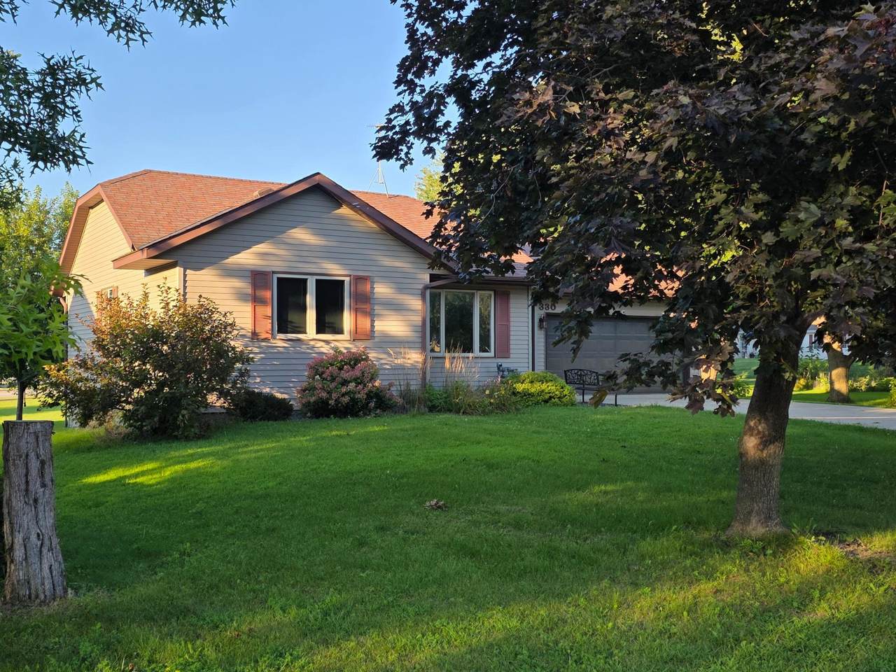 330 Arglen Drive - Photo 1