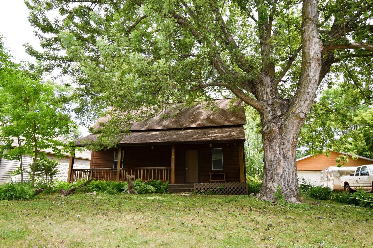 250 2nd Street - Photo 1