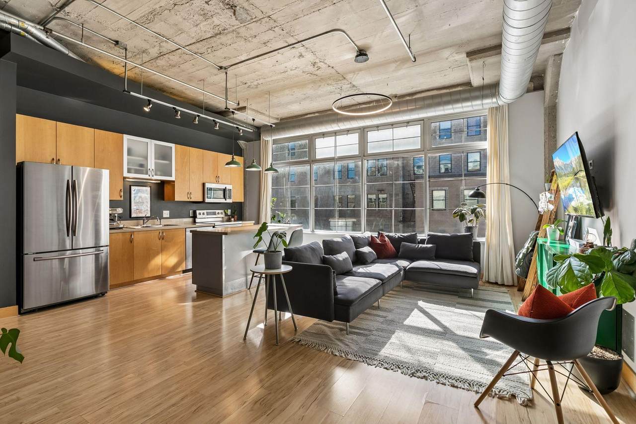 918 3rd Street - Photo 1