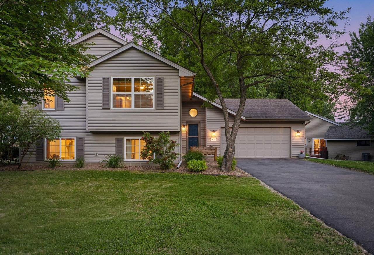 8117 Dakota Lane - Photo 1
