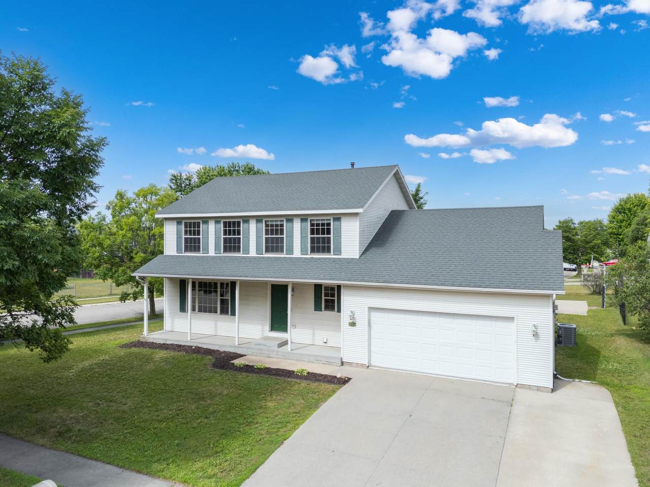 5901 47th Avenue - Photo 1
