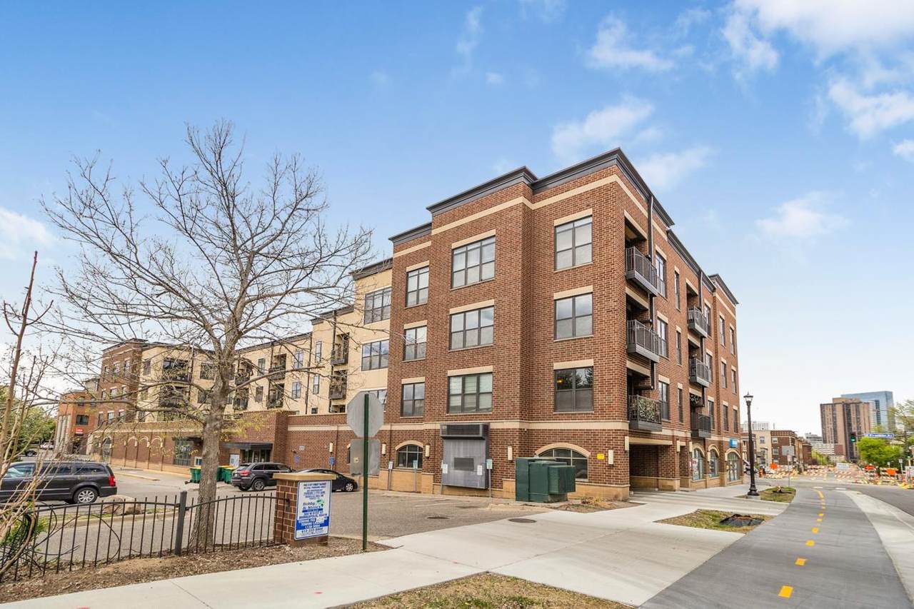 15 Franklin Avenue - Photo 1
