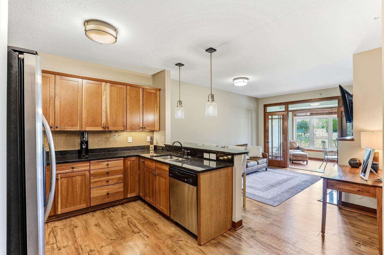 3251 Louisiana Avenue - Photo 1