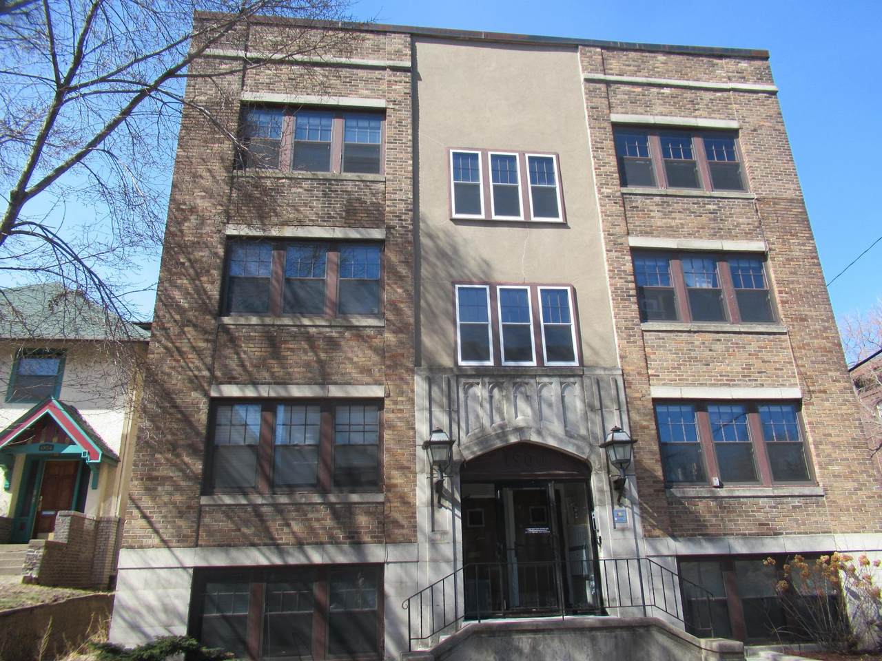 1900 Stevens Avenue - Photo 1