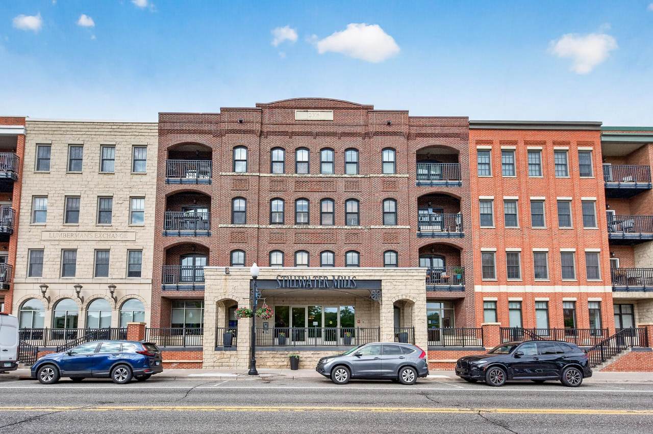 350 Main Street - Photo 1