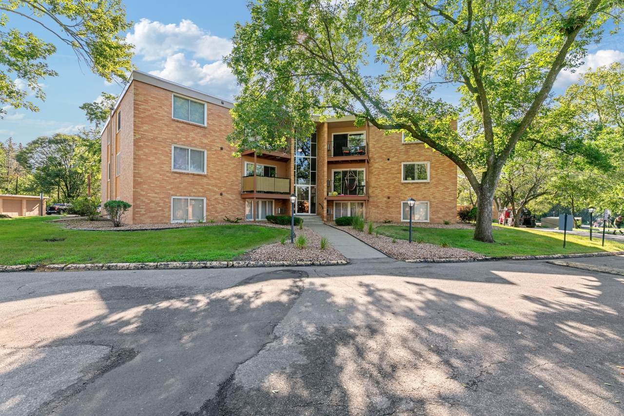 9143 Highway 55 - Photo 1