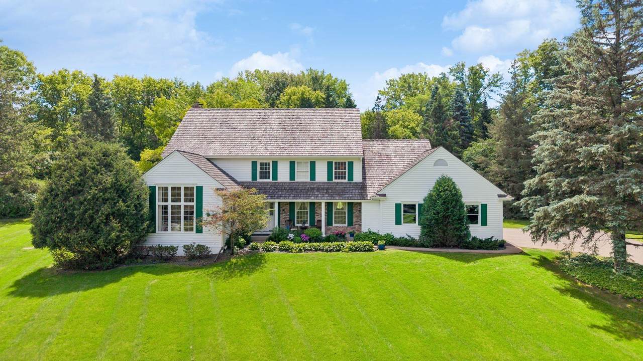 215 Hollander Road - Photo 1