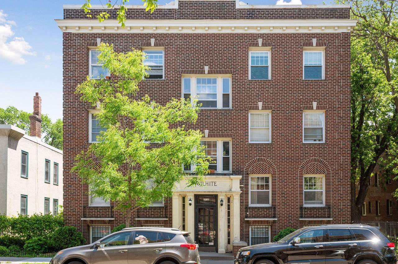 2733 Girard Avenue - Photo 1