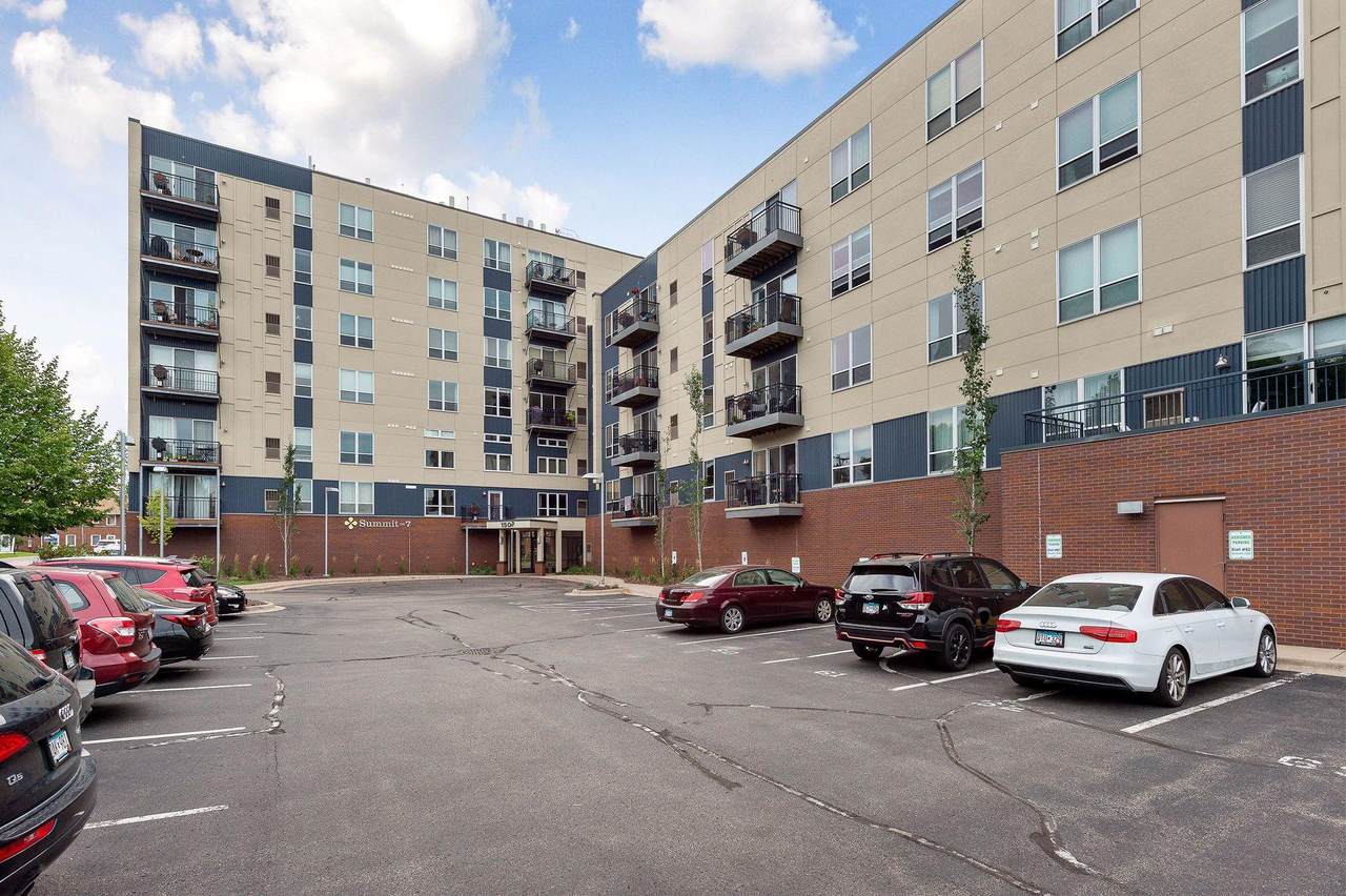 1502 5th Street - Photo 1