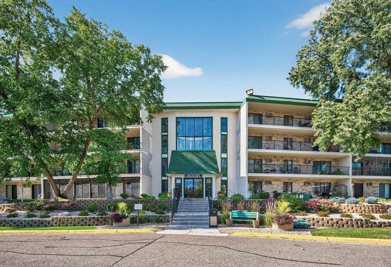 10501 Cedar Lake Road - Photo 1