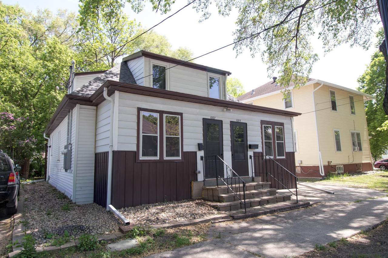 1005-1007 12th Street - Photo 1