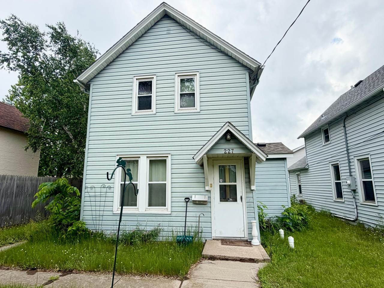 227 4th Avenue - Photo 1
