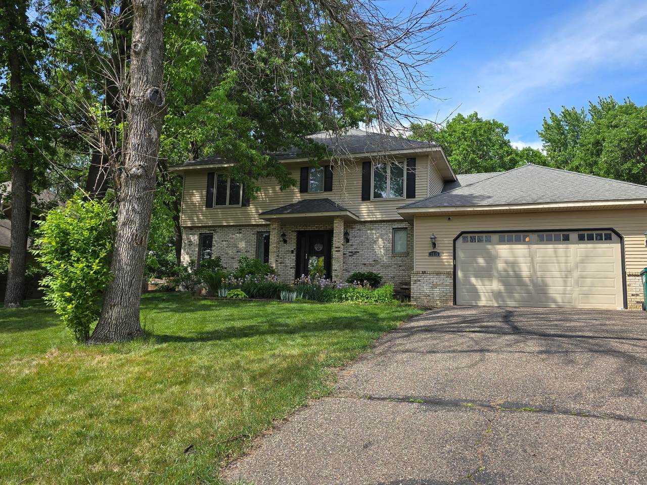 1435 138th Avenue - Photo 1