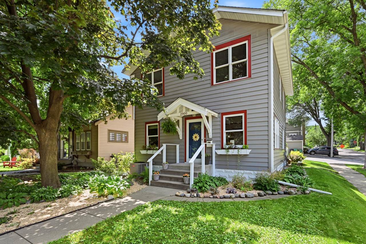 2900 Webster Avenue - Photo 1