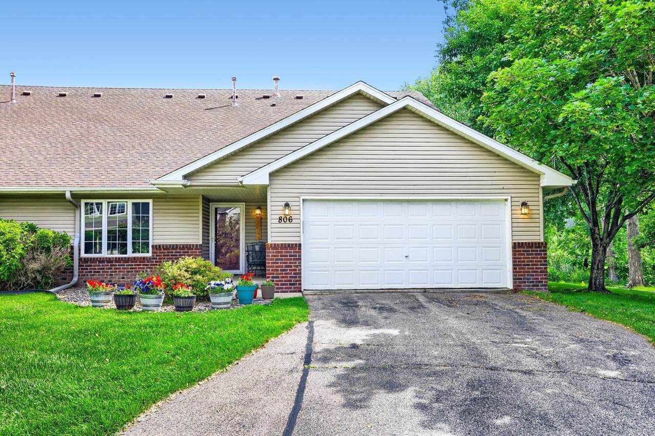 806 Boldt Street - Photo 1