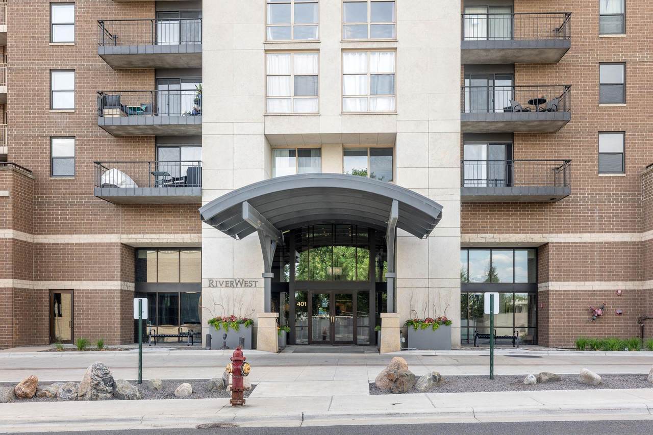 401 1st Street - Photo 1