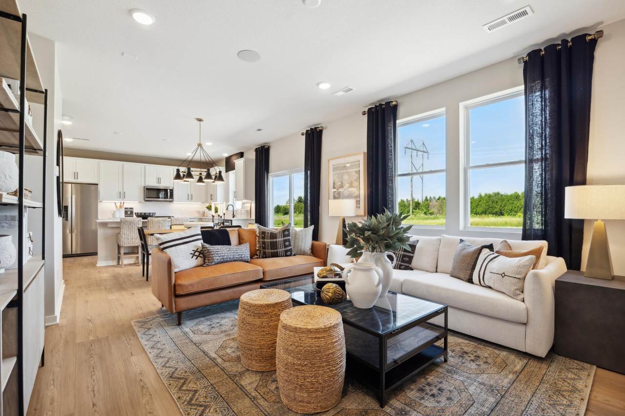 15160 Amber Fields Boulevard - Photo 1