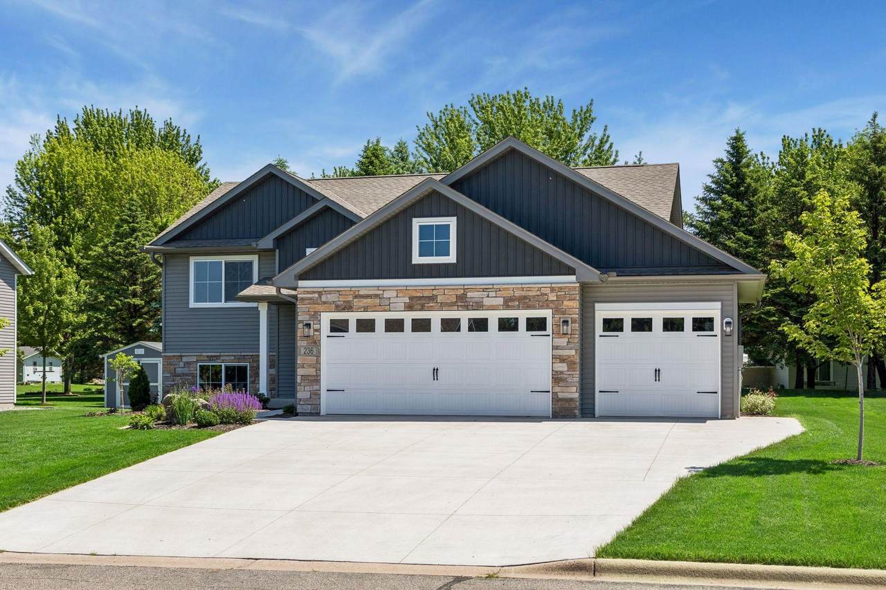 236 9th Ave Court - Photo 1