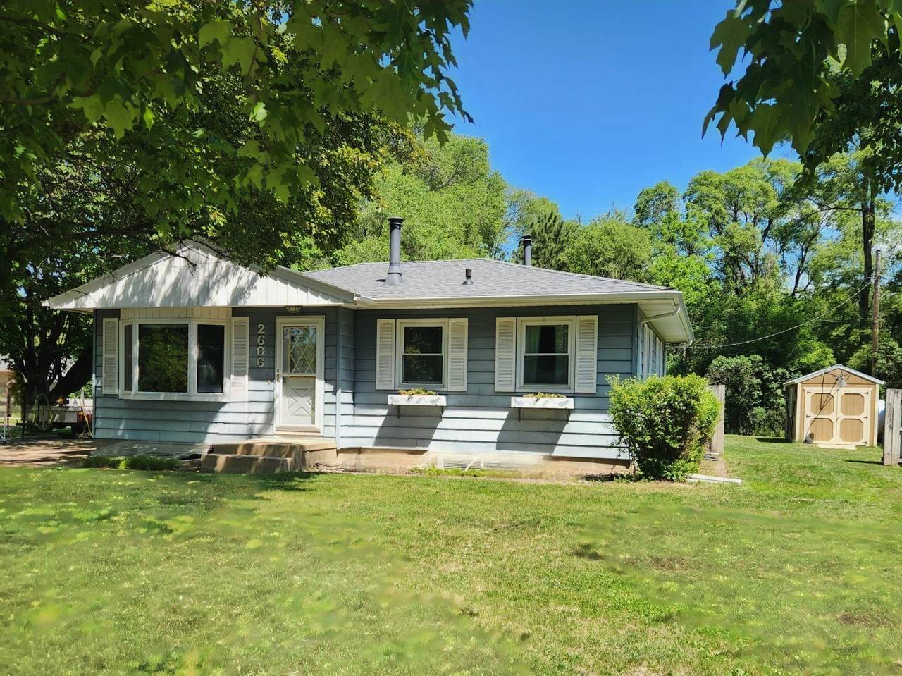 2606 Pearl Court - Photo 1