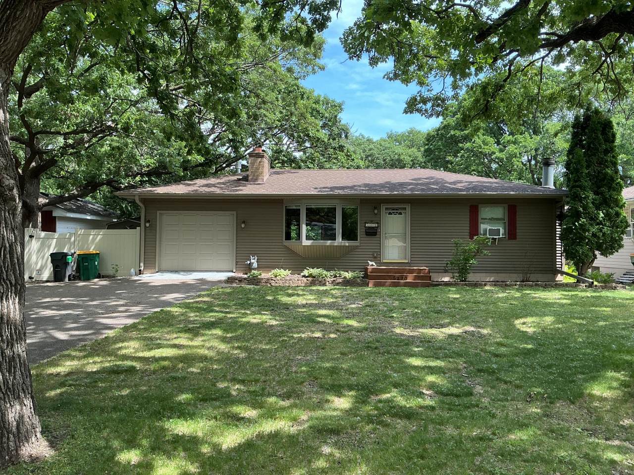 5220 Quail Avenue - Photo 1
