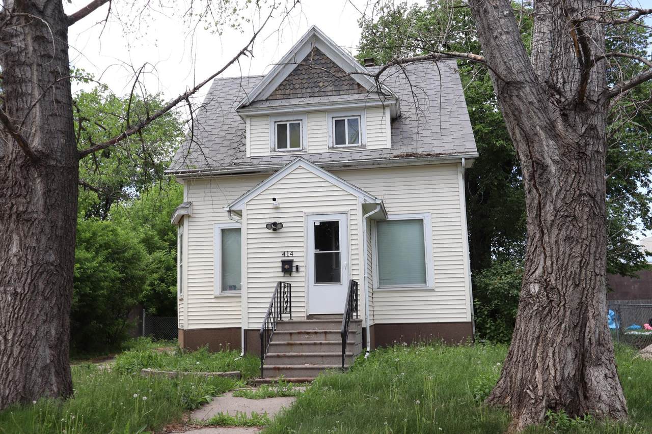 414 12th Street - Photo 1