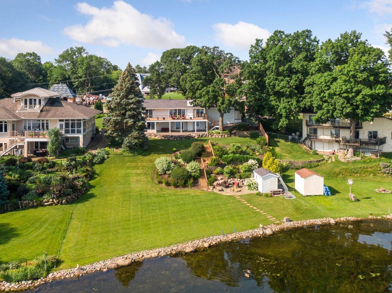 3590 Tuxedo Road - Photo 1