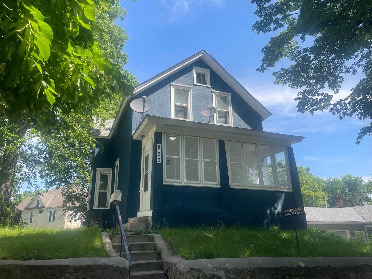 833 Fremont Avenue - Photo 1