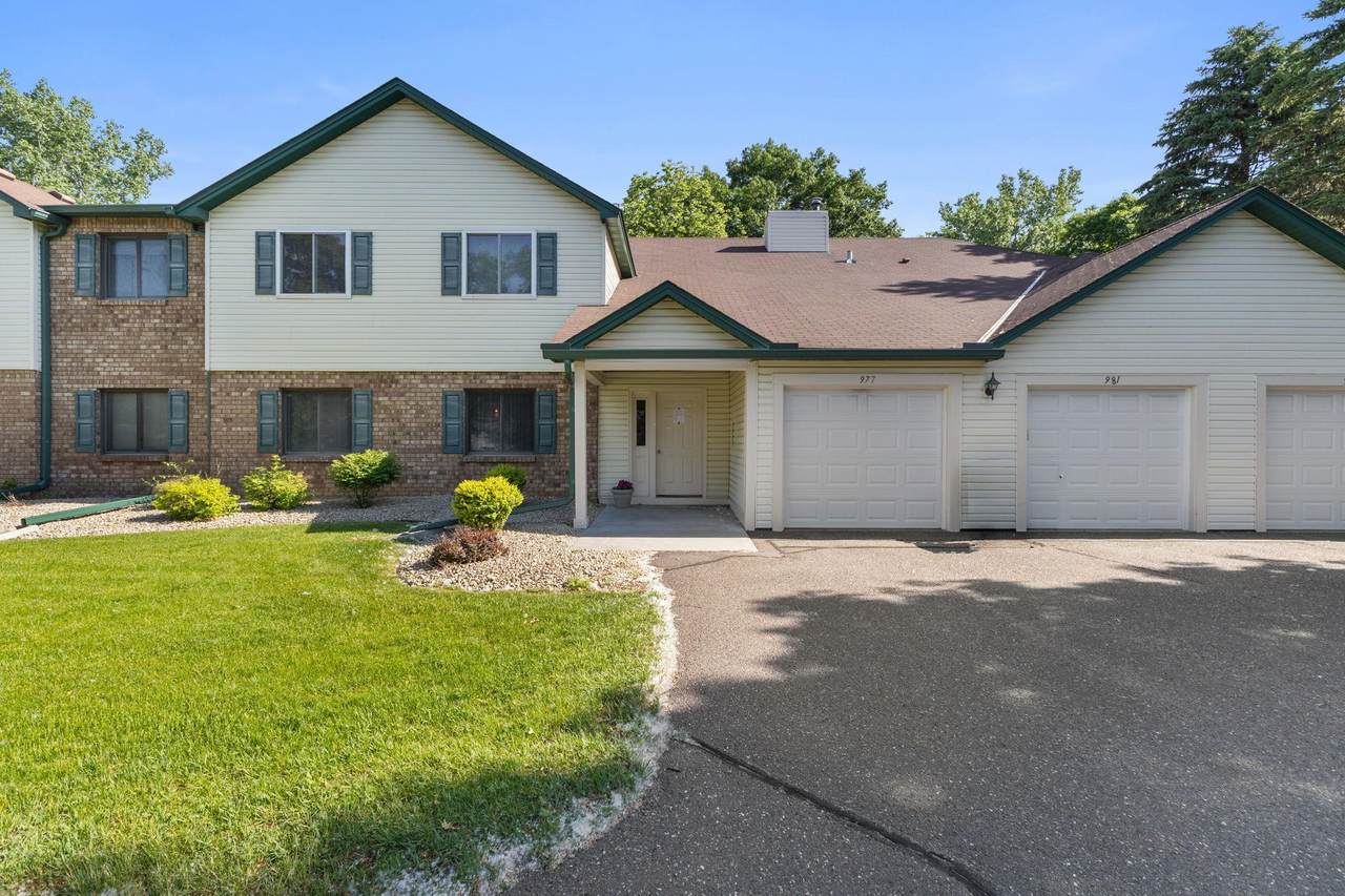 975 Heritage Court - Photo 1