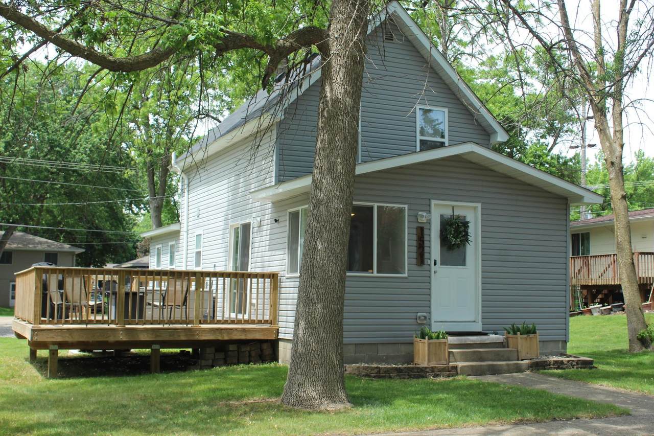 1521 Desoto Avenue - Photo 1