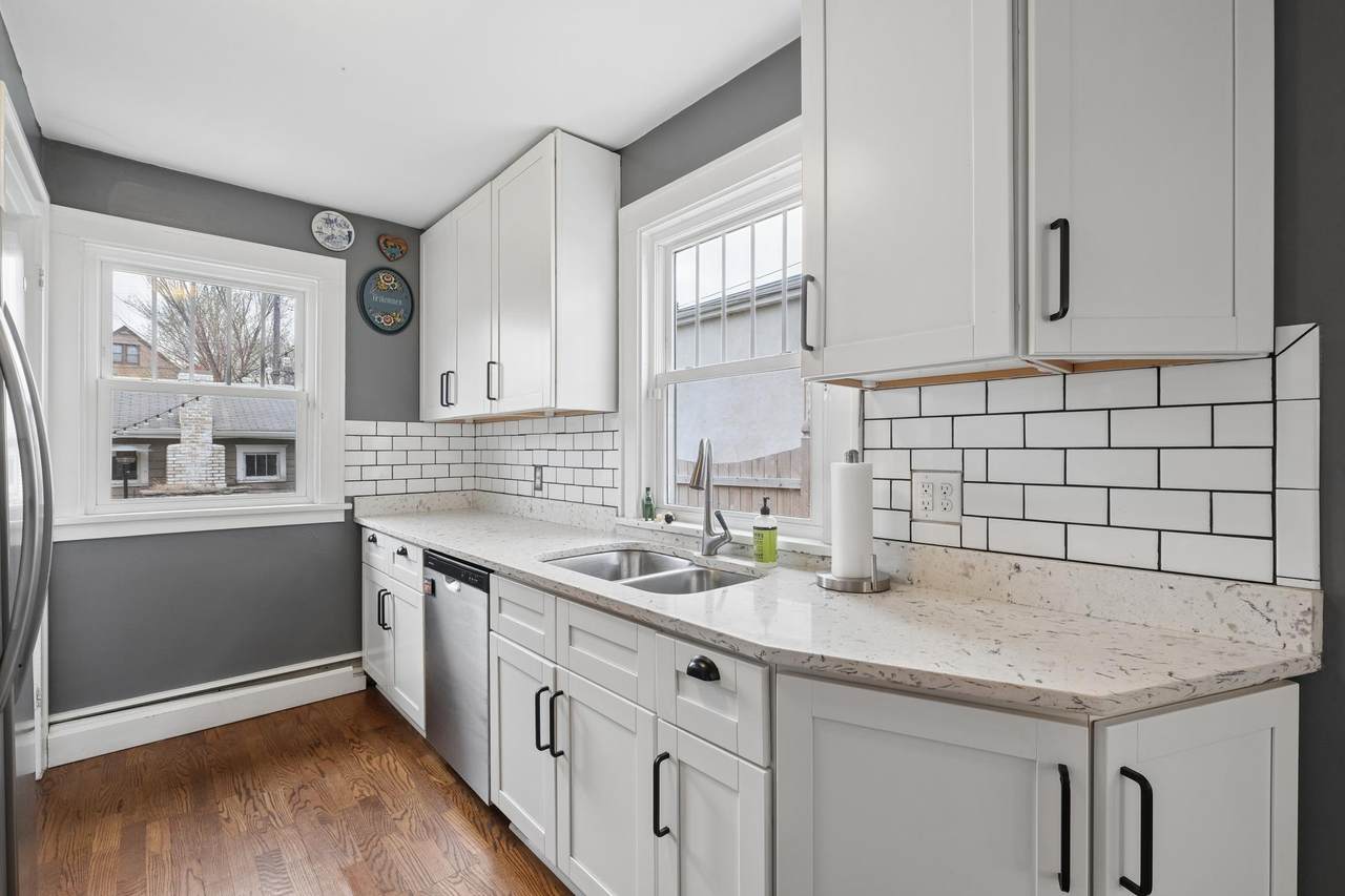 2043 Stanford Avenue - Photo 1
