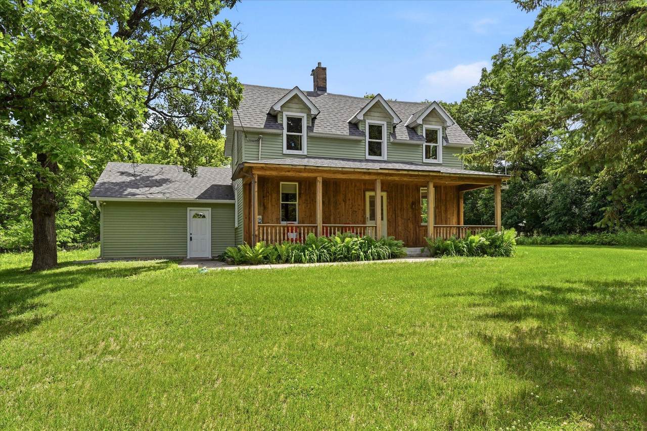 17701 Notre Dame Street - Photo 1