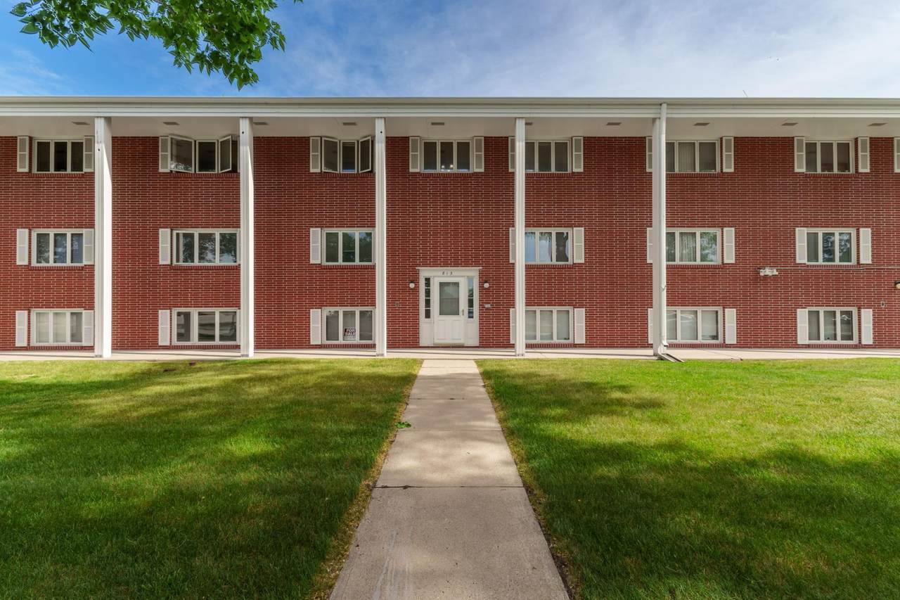 813 6th Avenue - Photo 1