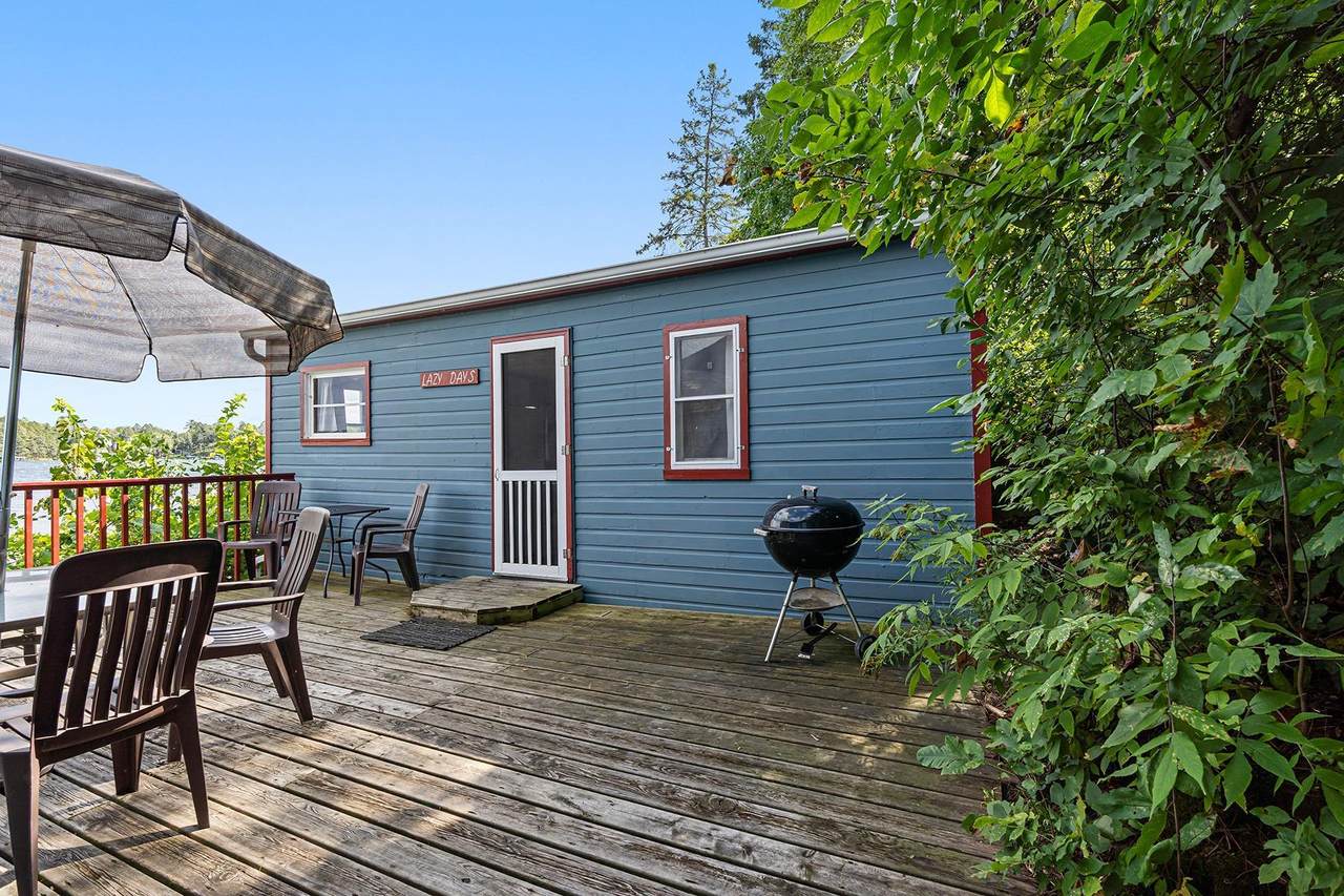 1060 Sarajac Road - Photo 1