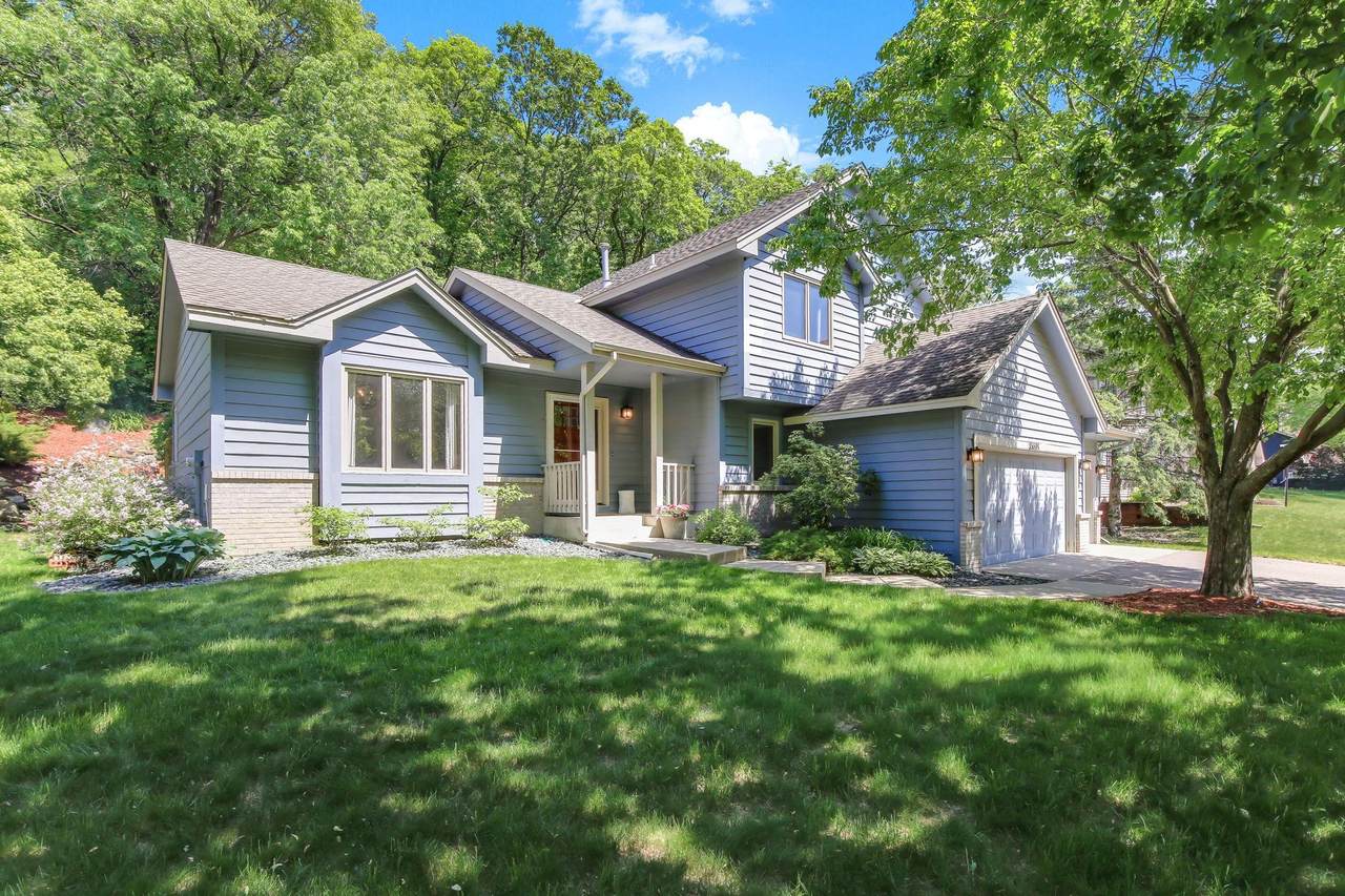 15505 Bryant Avenue - Photo 1