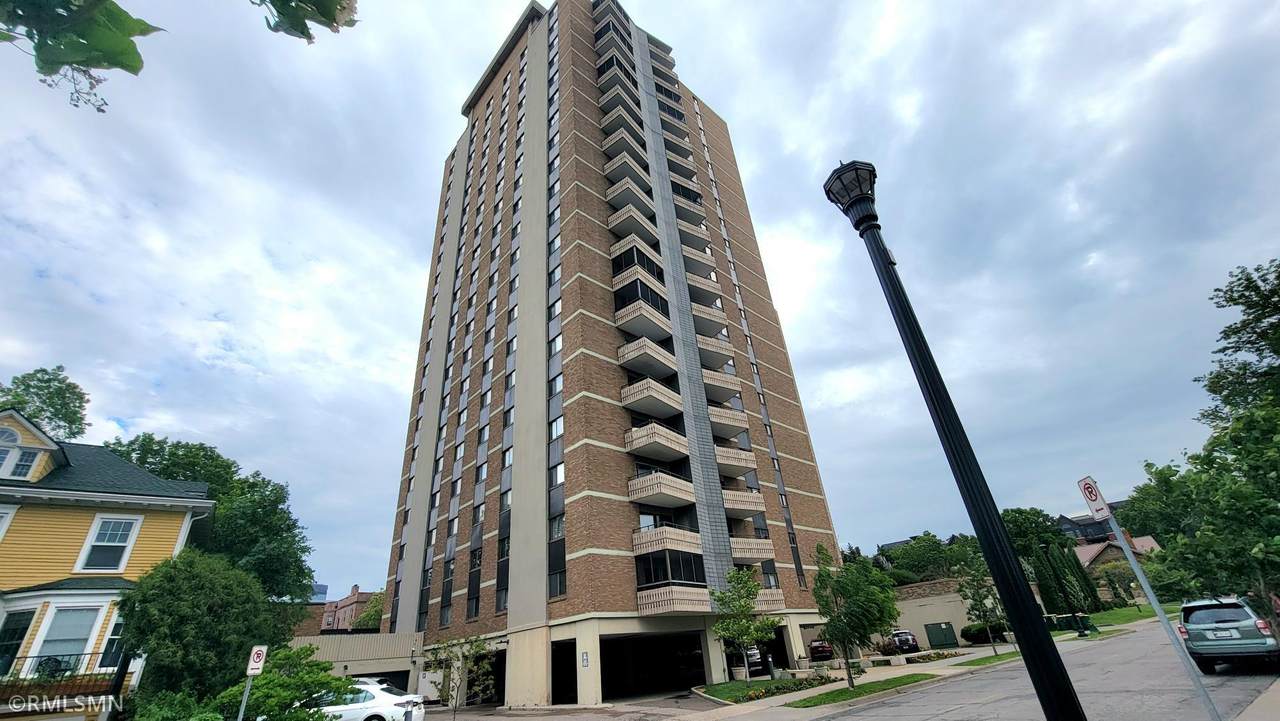 410 Groveland Avenue - Photo 1