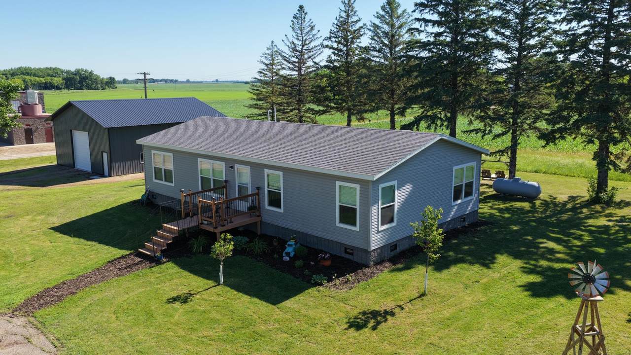 211 Farmdale Avenue - Photo 1
