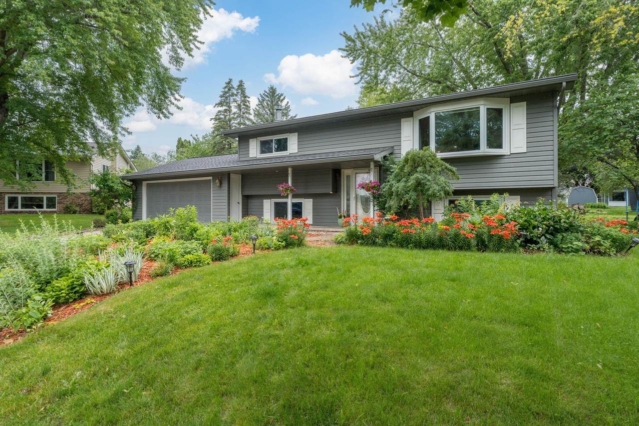 30 Lincoln Lane - Photo 1