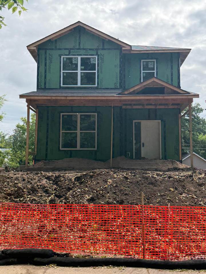 1414 Morgan Avenue - Photo 1