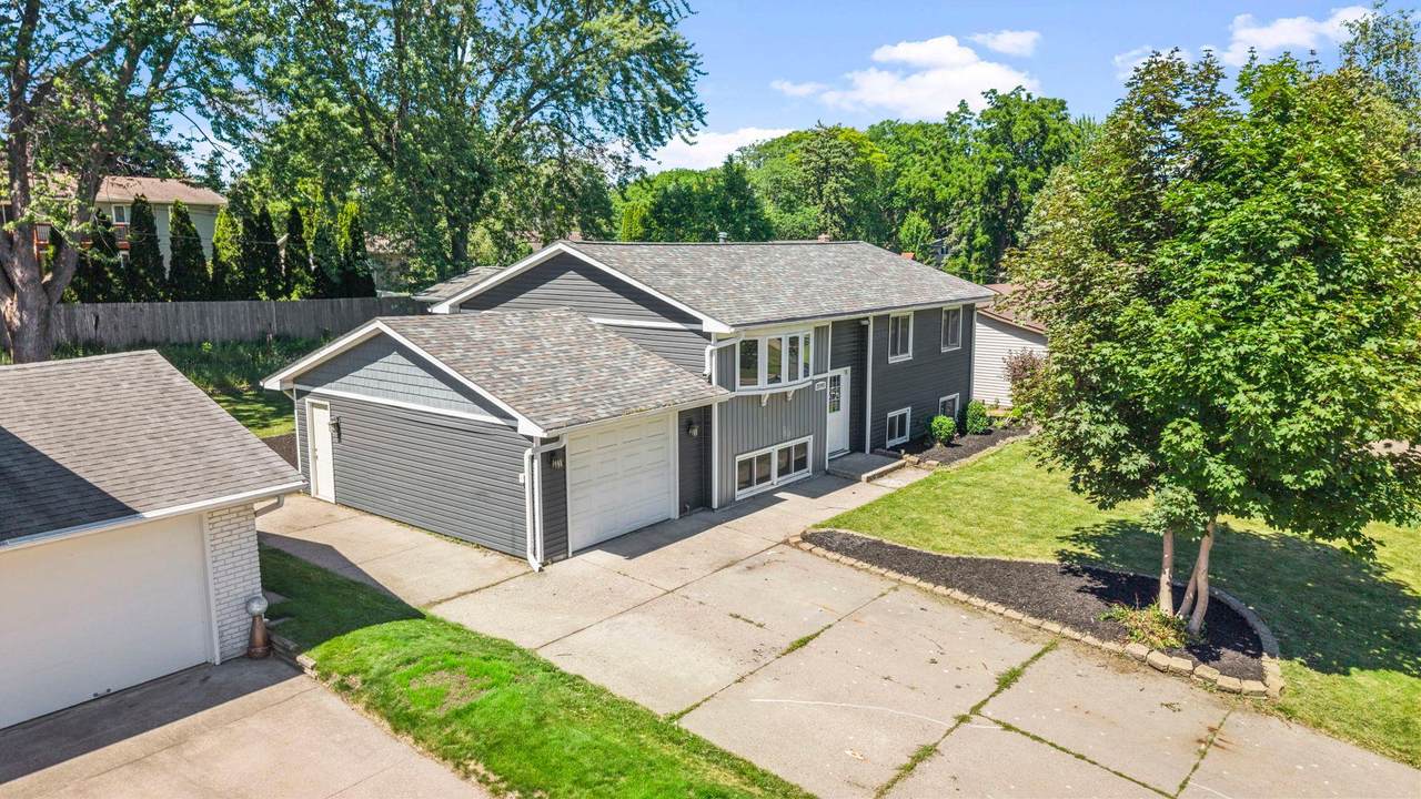 2090 Carnelian Lane - Photo 1
