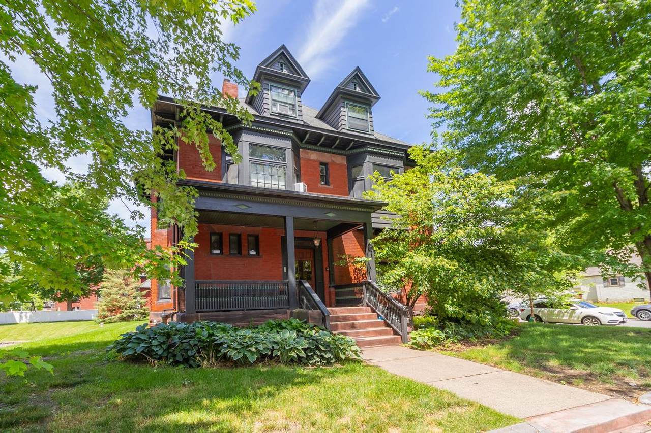 443 Dayton Avenue - Photo 1