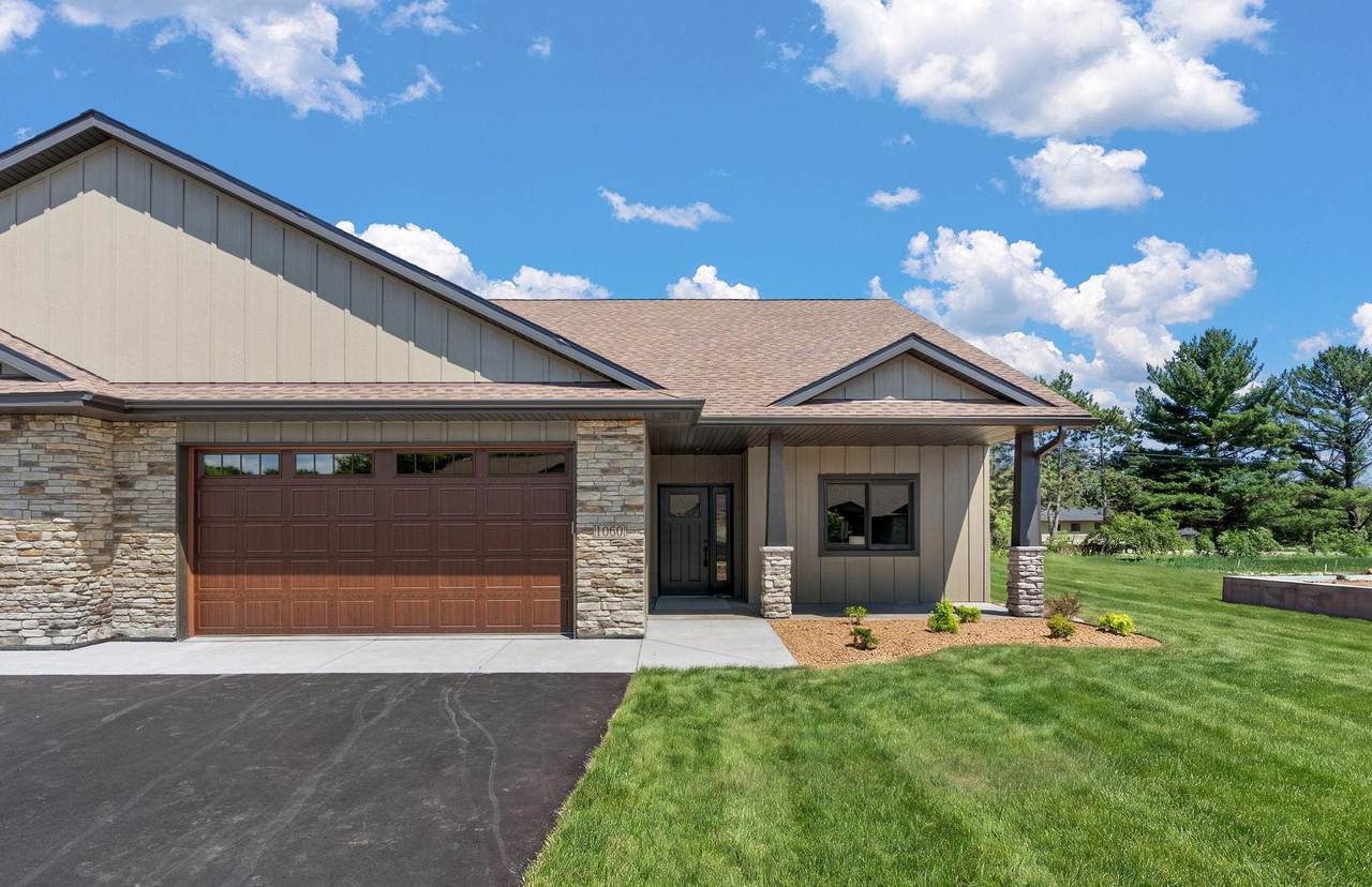 1060 Legend Lane - Photo 1