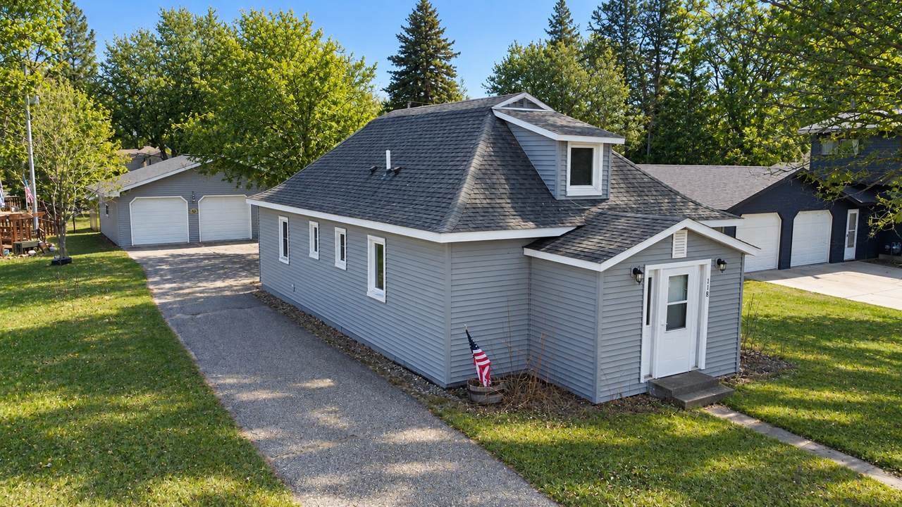 118 Tousley Avenue - Photo 1