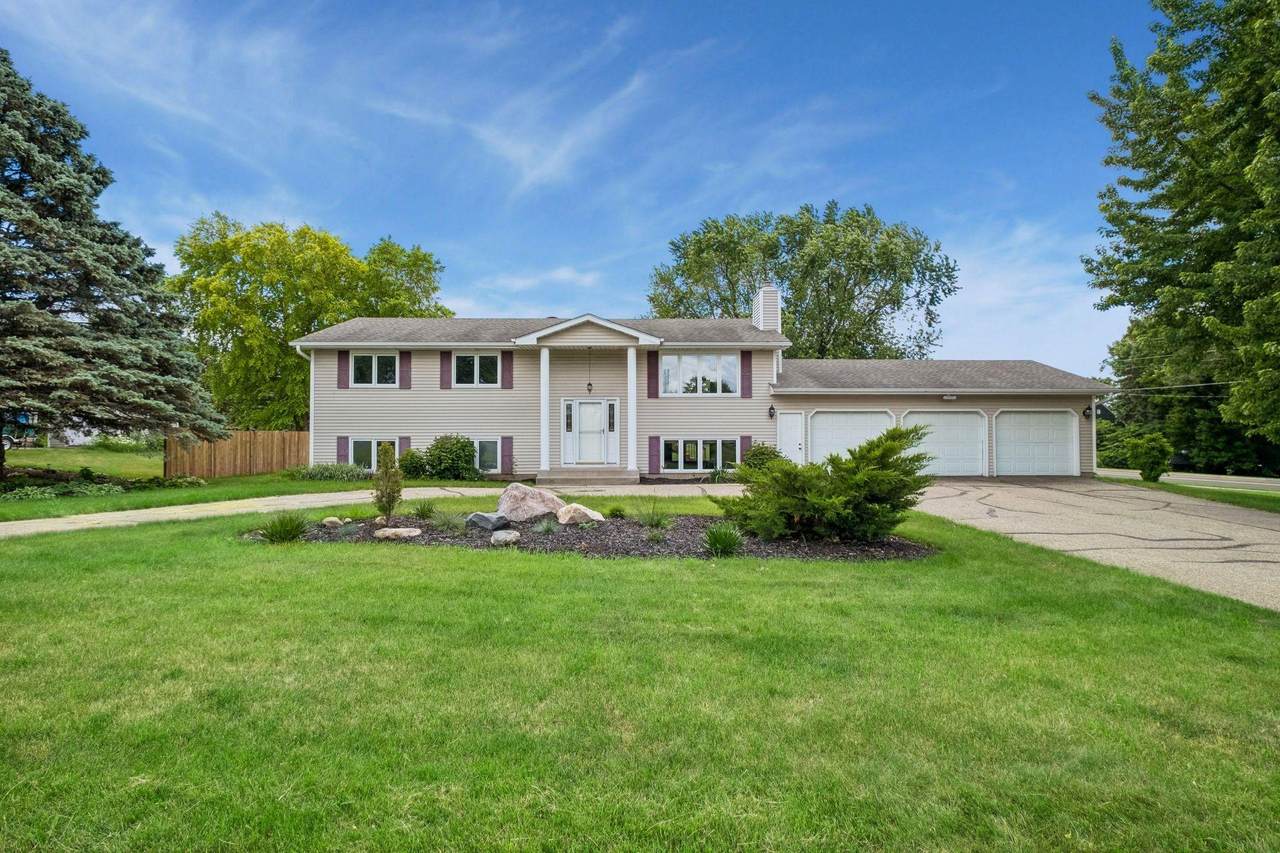 1790 Crestridge Lane - Photo 1