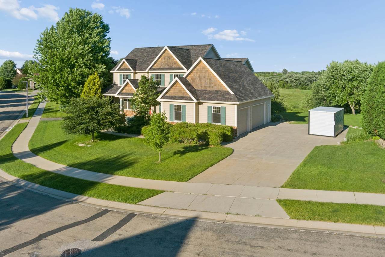 5352 Scenic Oak Drive - Photo 1