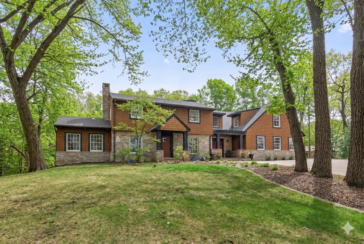 19055 Ridgewood Road - Photo 1