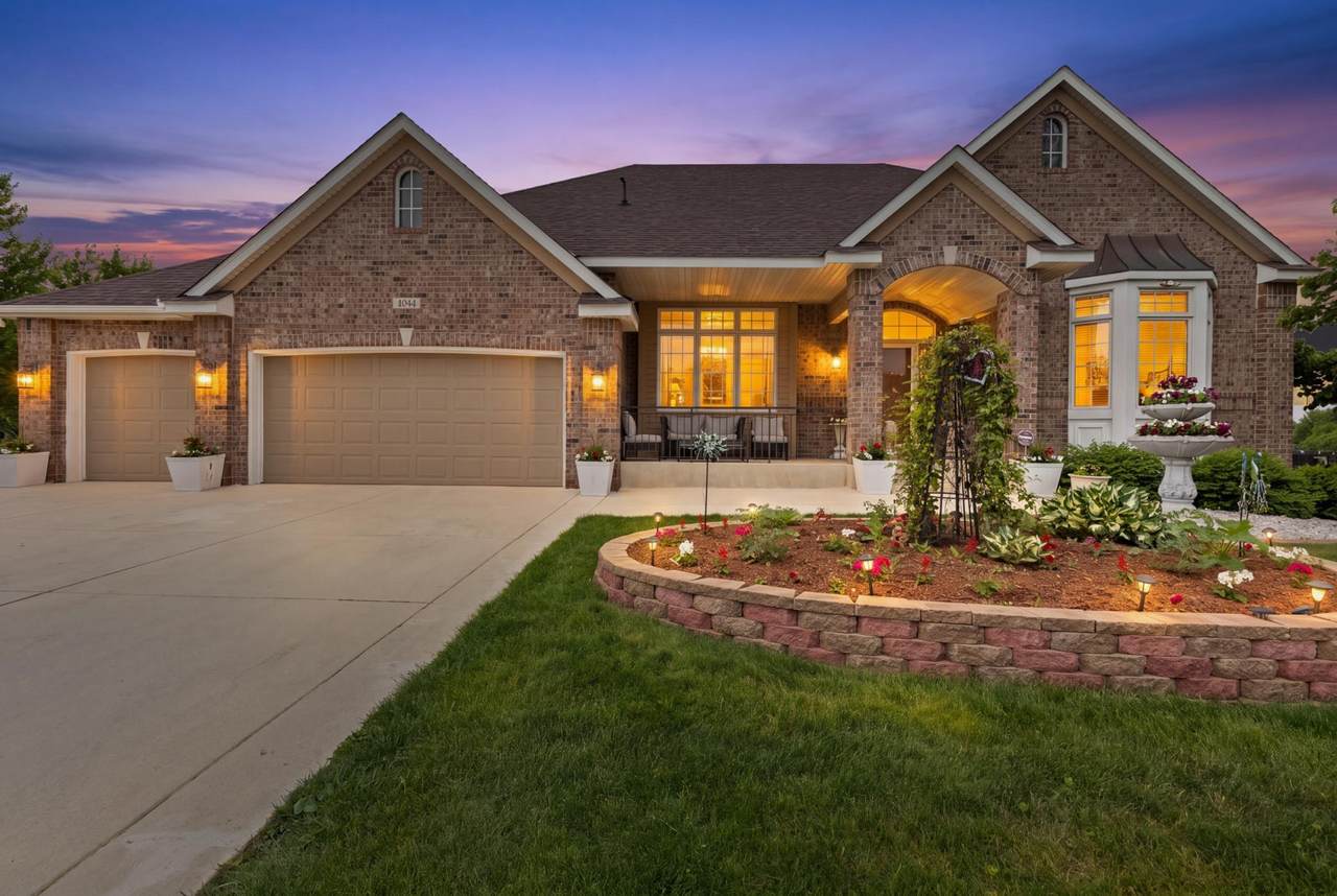 3401 Fox Tail Trail - Photo 1