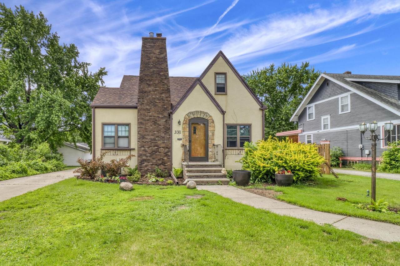 331 Willow Street - Photo 1