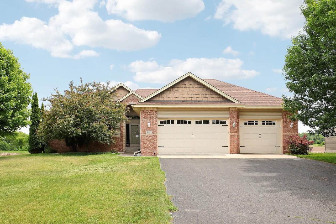 4972 Kassel Avenue - Photo 1
